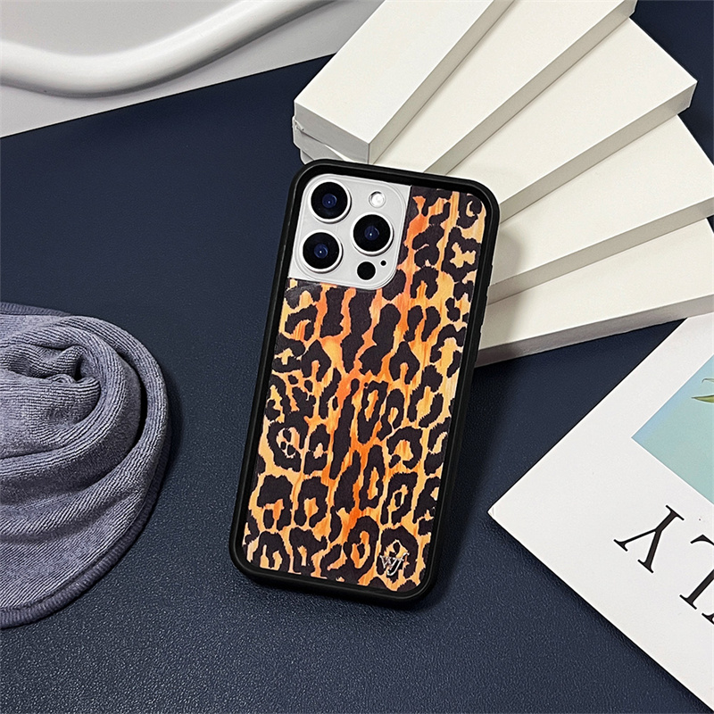 Wildflower Taylor Giavasis wf  - Phone Cases Wildflower recensie en prijs