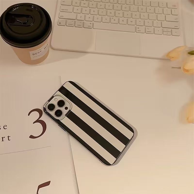 Small Niche Fresh Art Design W - Phone Cases Art recensie en prijs